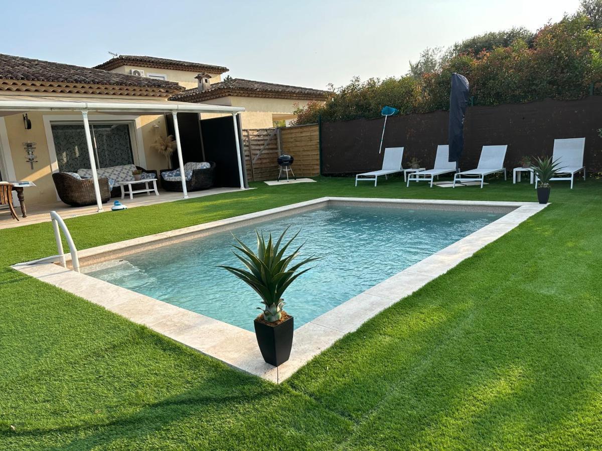 Petite Maisonette Adossee Mais Independante Avec Piscine Villa Peymeinade Exterior photo